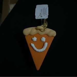 Bath and body works pumpkin pie slice hand sanitizer holder